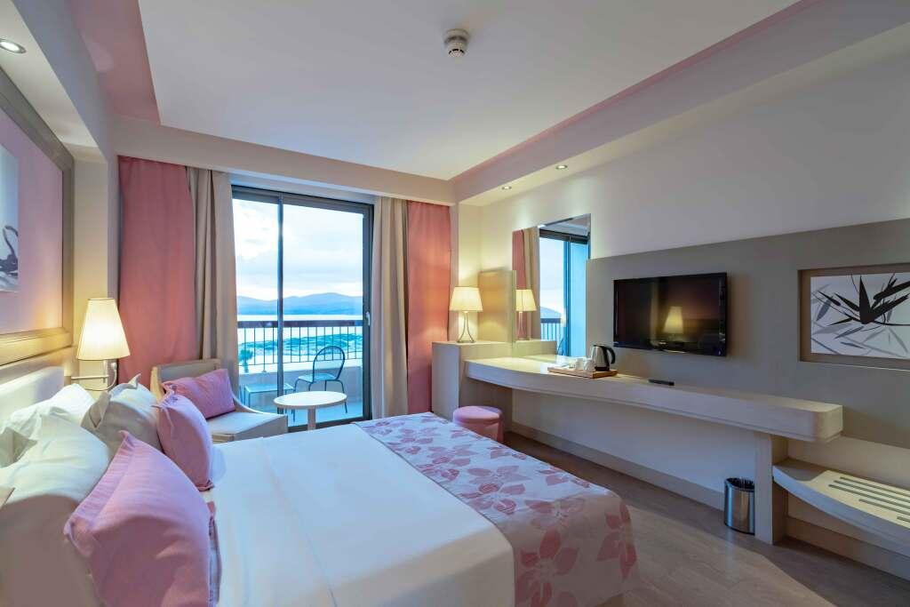 Сыгаджик: Royal Teos Thermal Resort Clinic & Spa - Halal Hotel