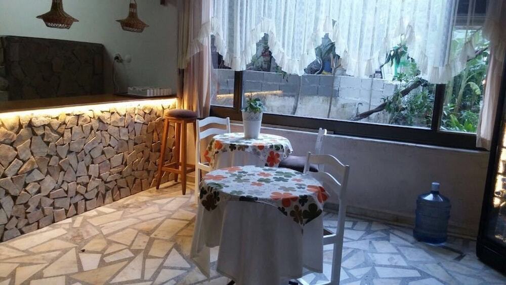 Анамур: Otel Dolphine
