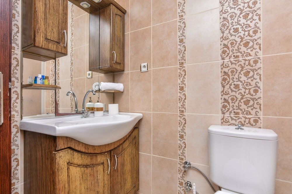 Айвалык: Otel Türk Evi