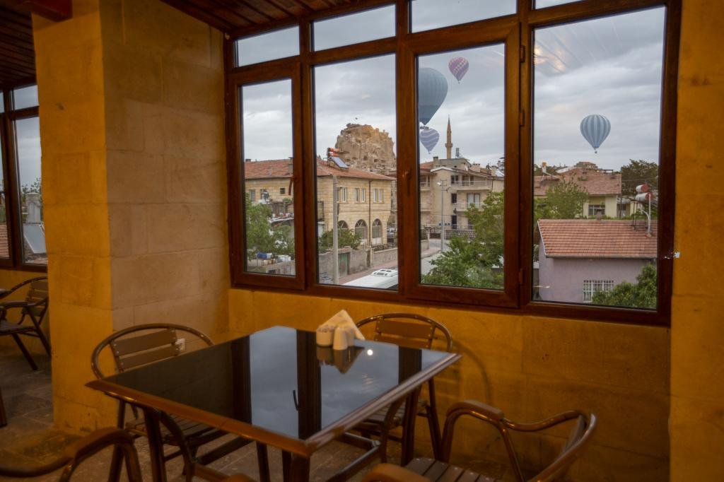Учисар: Capiedra Hotel