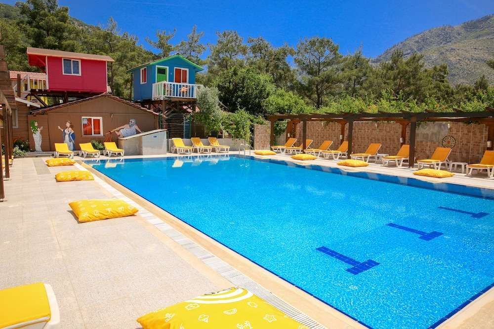 Кумлуджа: Olimpos Salinas Wooden Houses