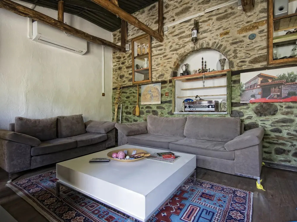 Салихли: Birgi Ottoman Mansion