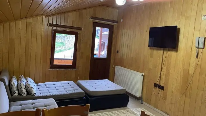 Узунгёль: Scala Otel