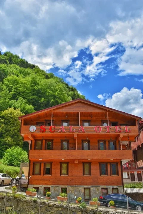 Узунгёль: Scala Otel