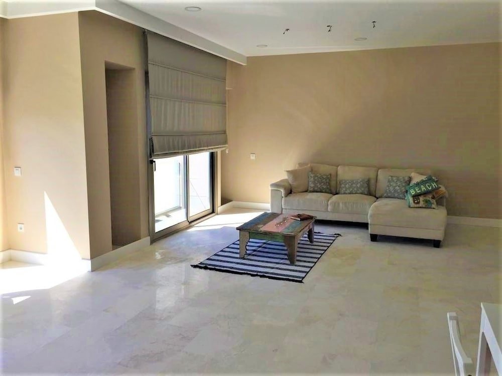 Тургутрейс: Villa Visum