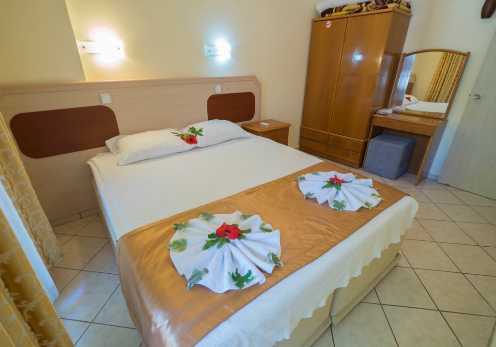 Мармарис: Arya Otel