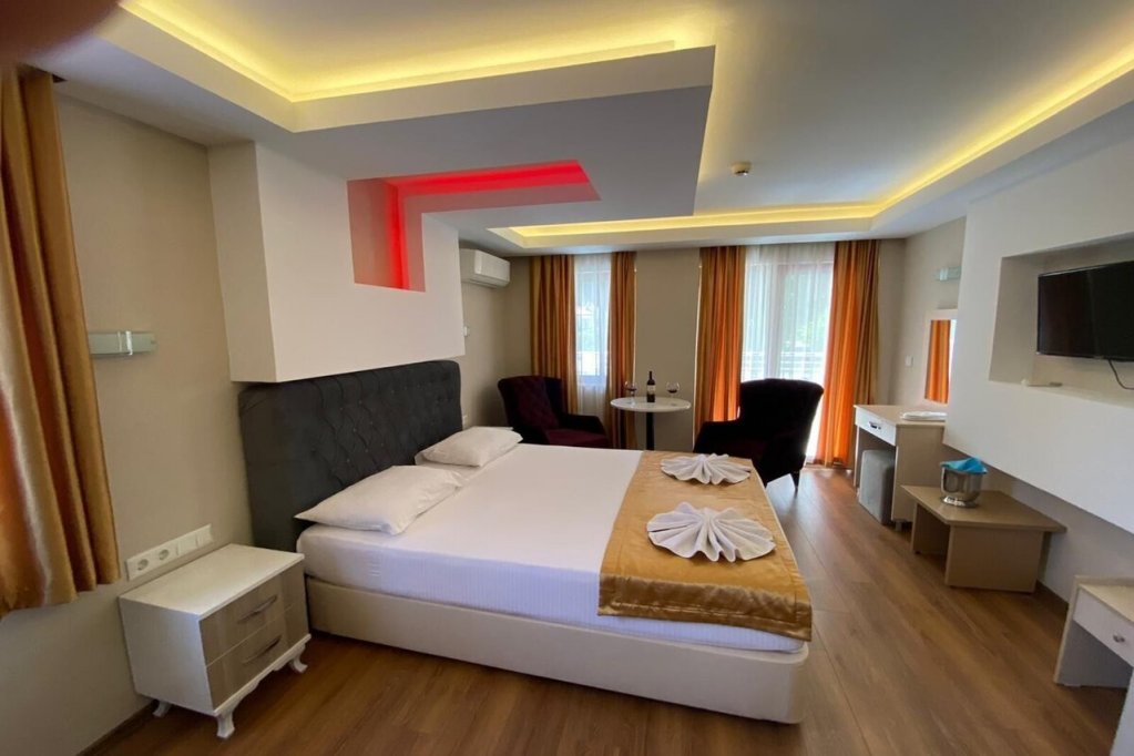 Мармарис: Arya Otel
