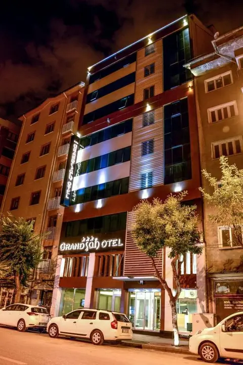 Эскишехир: Zin Hotel Eskisehir