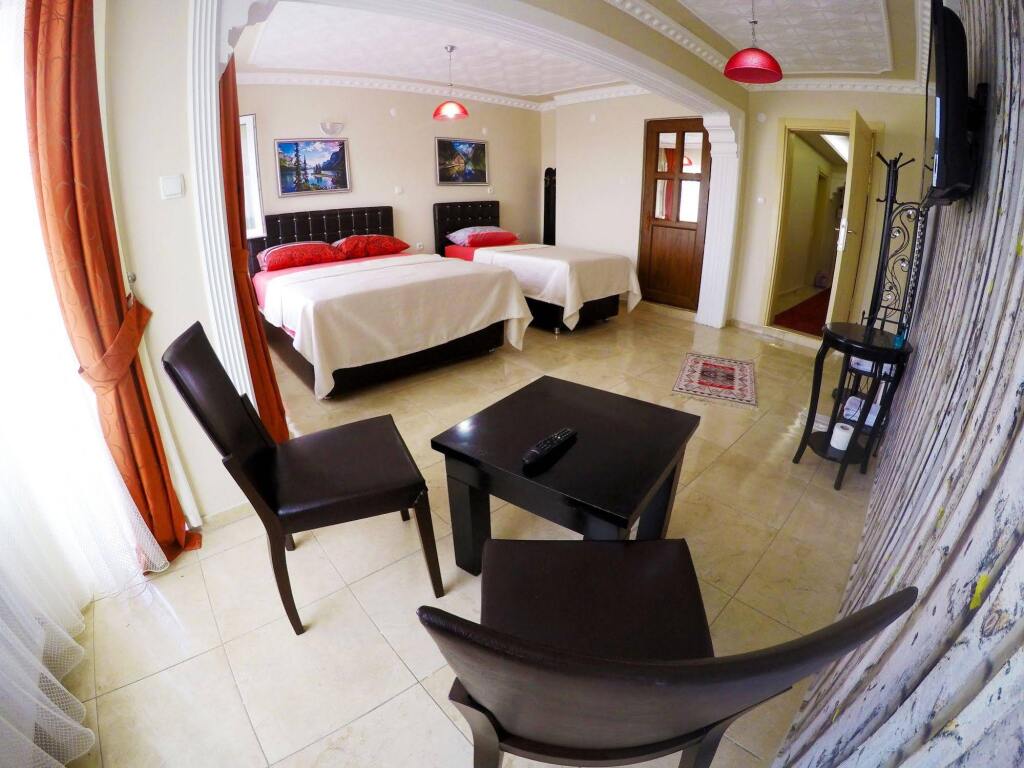 Измит: Eren Hotel