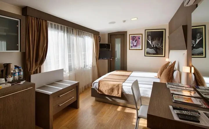 Стамбул: Jazz Hotel