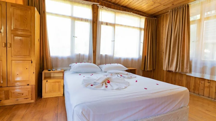 Кумлуджа: Отель Turkmen Tree Houses Hotel