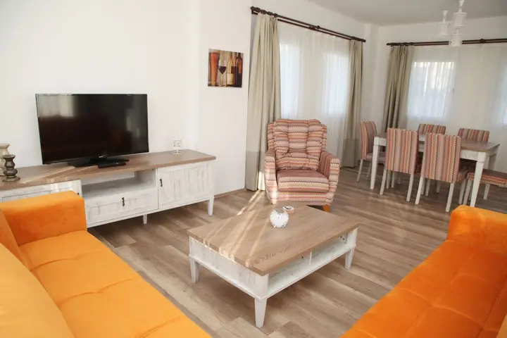 Яликавак: Dibek Homes