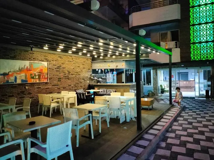 Финике: Hotel Simsek