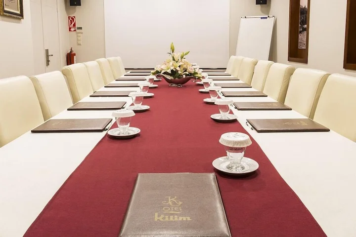 Измир: Kilim Otel Izmir
