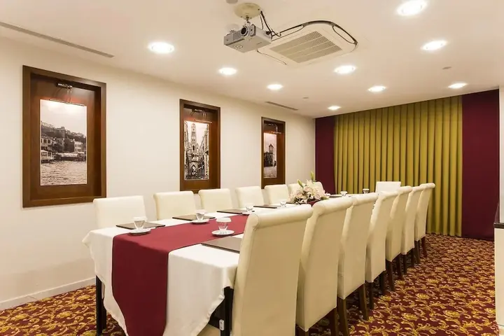 Измир: Kilim Otel Izmir