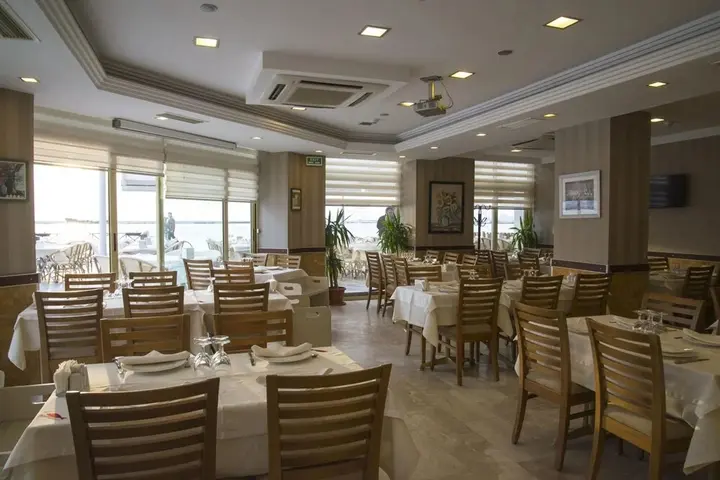 Измир: Kilim Otel Izmir