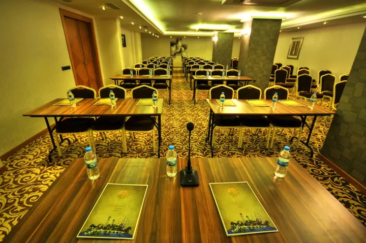Адана: Golden Deluxe Hotel