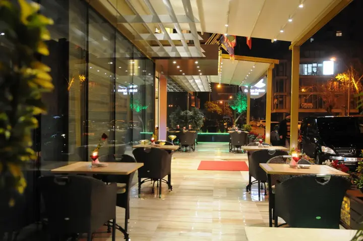 Адана: Golden Deluxe Hotel