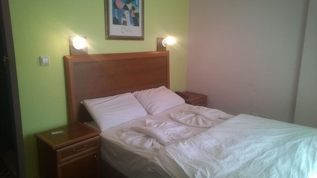 Мармара: Hotel Helin
