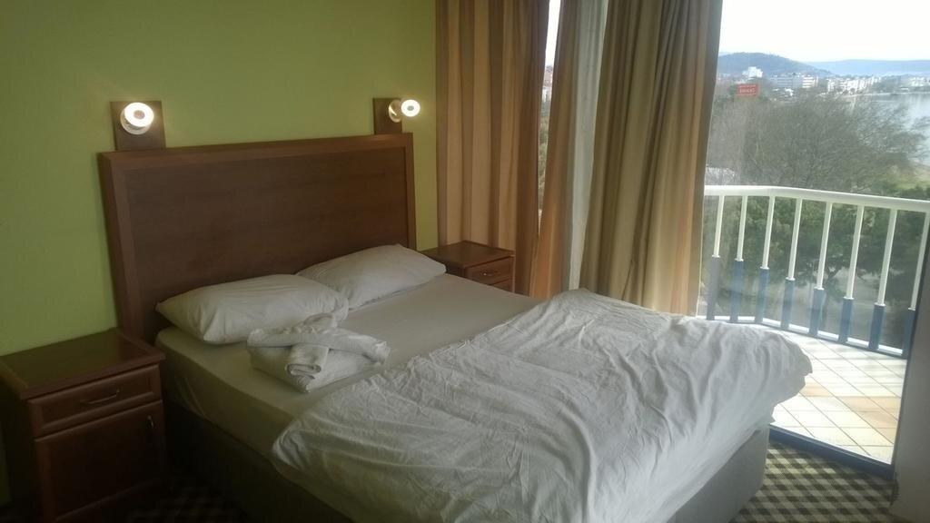 Мармара: Hotel Helin
