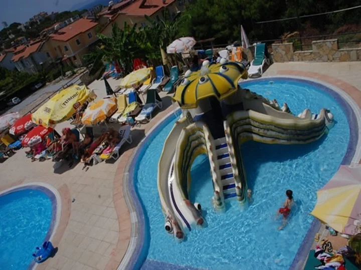 Кушадасы: Club Hotel Lion