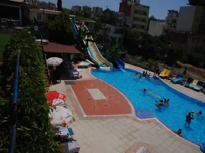 Кушадасы: Club Hotel Lion