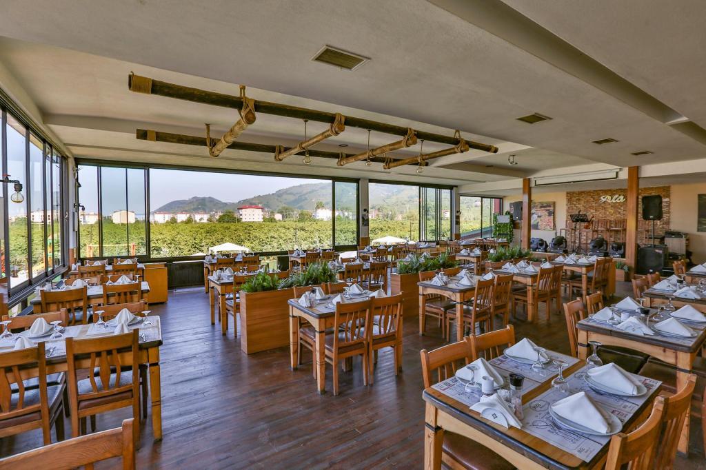 Орду: Grand Ayzek Hotel