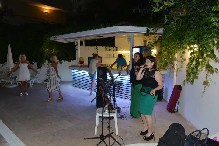 Кемер: Kaftans City Hotel by RRH&R