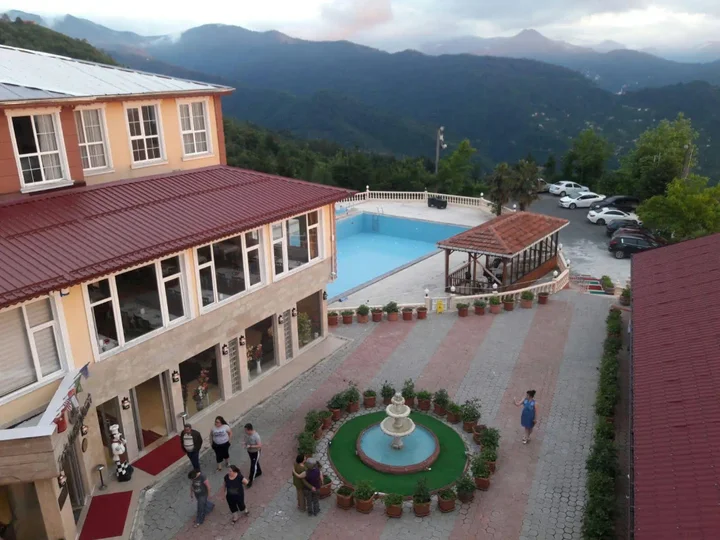 Арсин: Zarha Mountain Resort