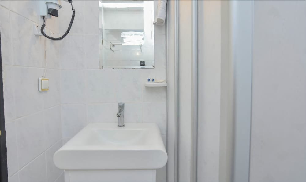 Айвалык: Efsanem Hotel
