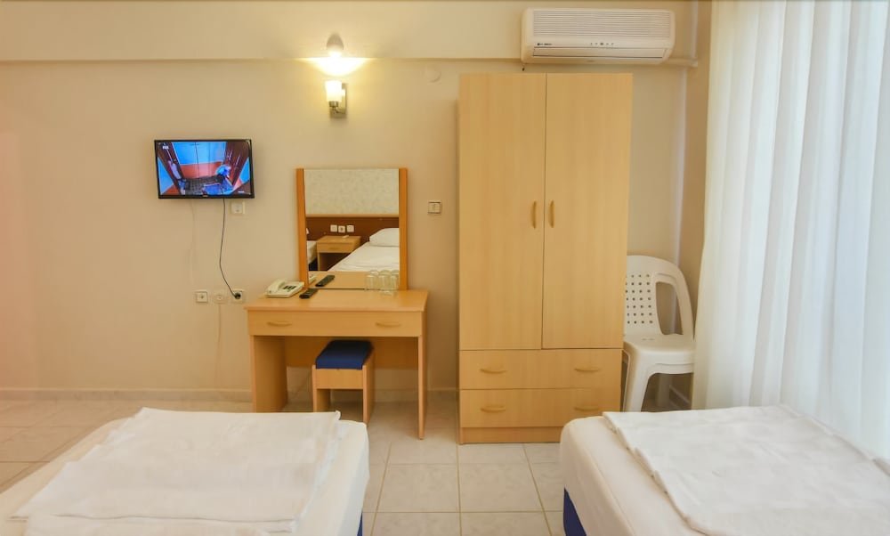 Айвалык: Efsanem Hotel