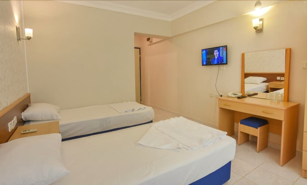 Айвалык: Efsanem Hotel