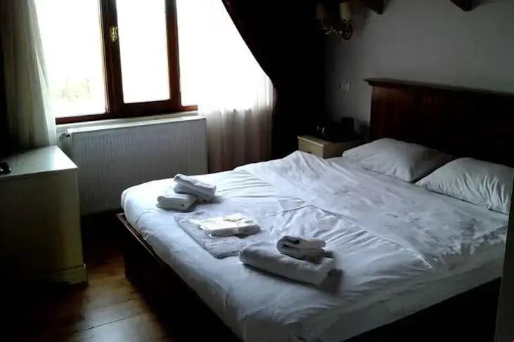 Сайл: Vira Creek House