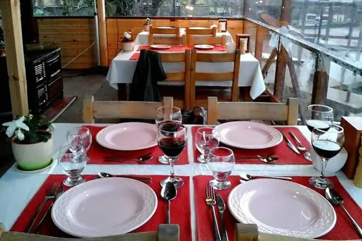 Сайл: Vira Creek House