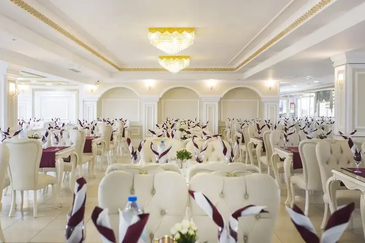 Аланья: Modern Saraylar - All Inclusive