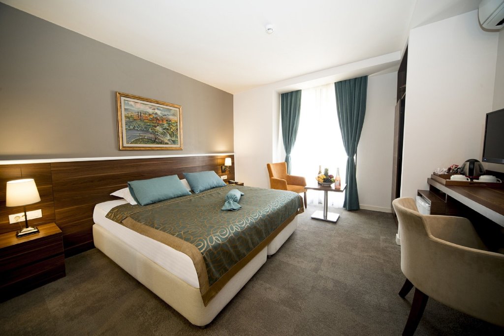 Стамбул: Hotel Le Maritime