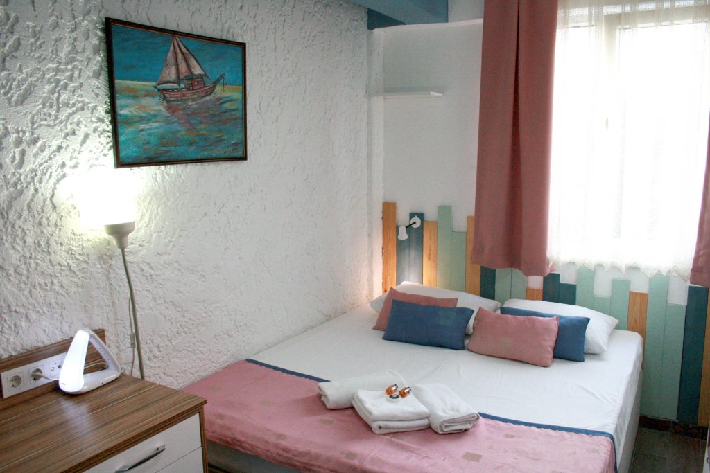 Бююкчекмедже: AlaDeniz Hotel