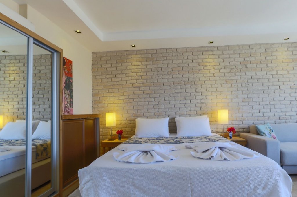 Каш: Saylam Suites