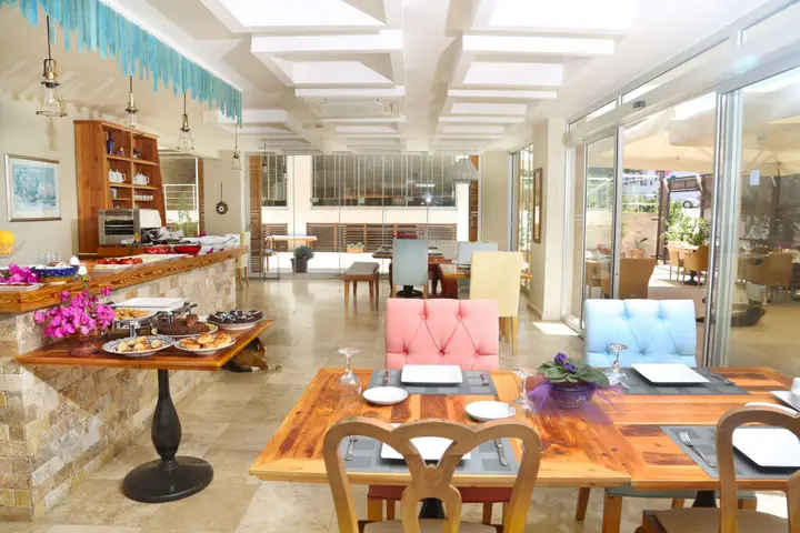 Каш: Saylam Suites