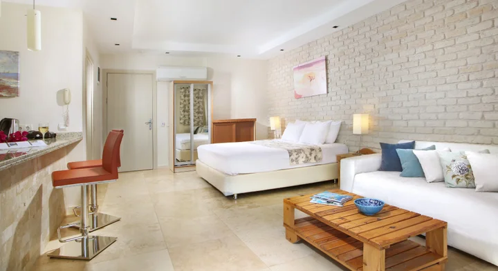 Каш: Saylam Suites