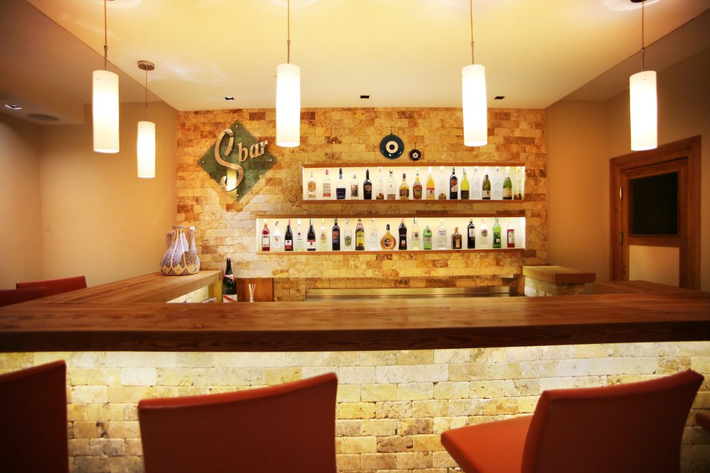 Каш: Saylam Suites