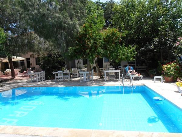 Селимийе: Jenny's House