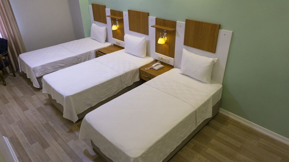 Шанлыурфа: Sanliurfa Uludag Hotel