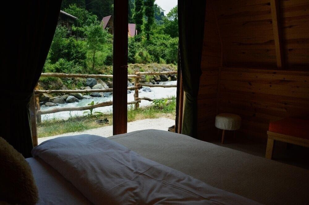 Чамлыхемшин: Foga Bungalow