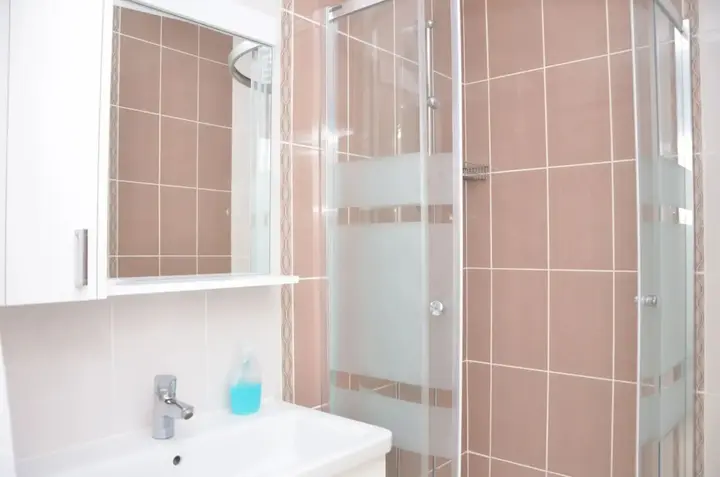 Айвалык: Nil Hotel