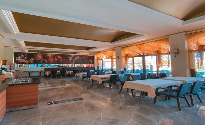 Турунч: Hotel Meril