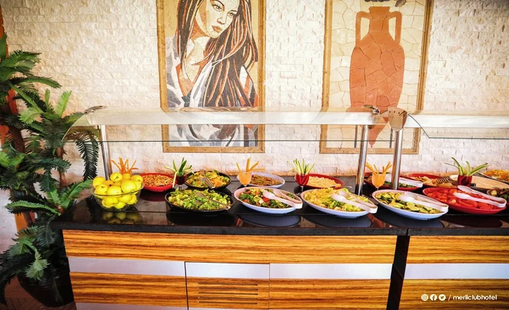 Турунч: Hotel Meril
