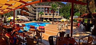 Турунч: Hotel Meril