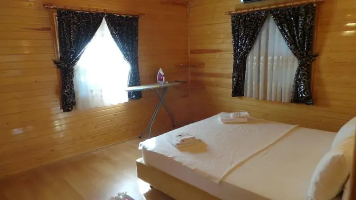 Чиралы: Mercan Bungalow
