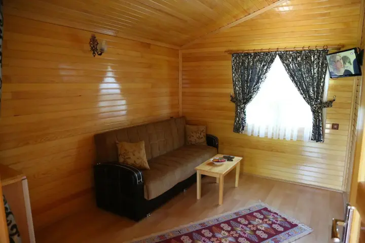 Чиралы: Mercan Bungalow